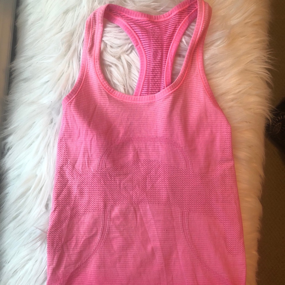 Lululemon Swiftly Tech Tank